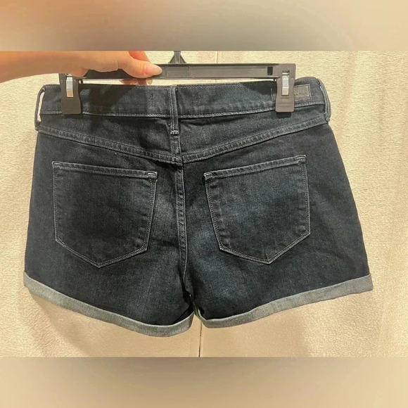 Abercrombie & Fitch Jean Shorts NWT - Picture 3 of 4